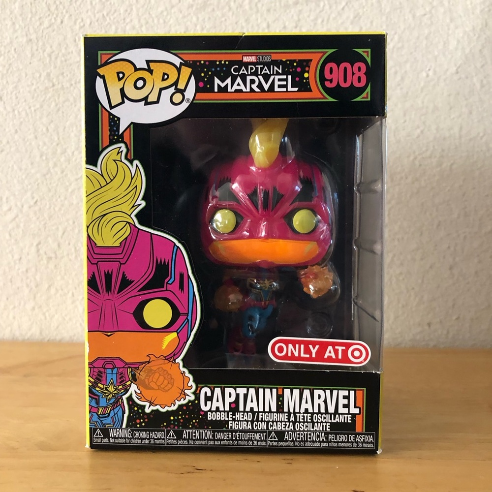 NEW Funko Captain Marvel Neon Pop Figure 908 Blacklight Target Exclusive Bobble